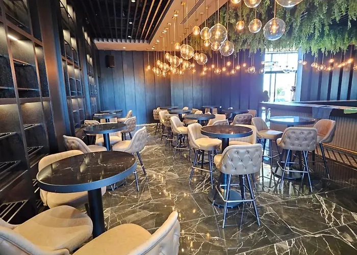 Grand Sapphire Casino 12 *