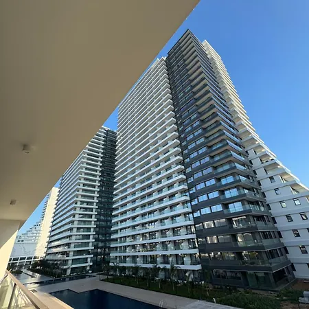 Grand Sapphire Casino 12 דירה *