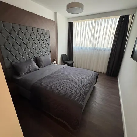 Grand Sapphire Casino 12 Apartment *