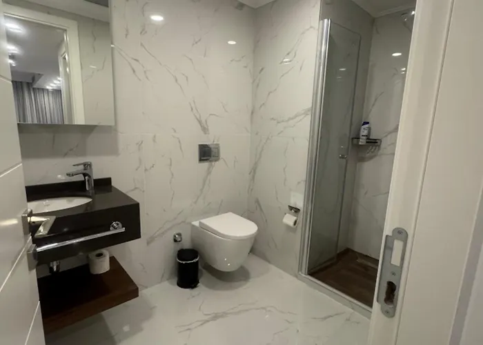 Grand Sapphire Casino 12 *